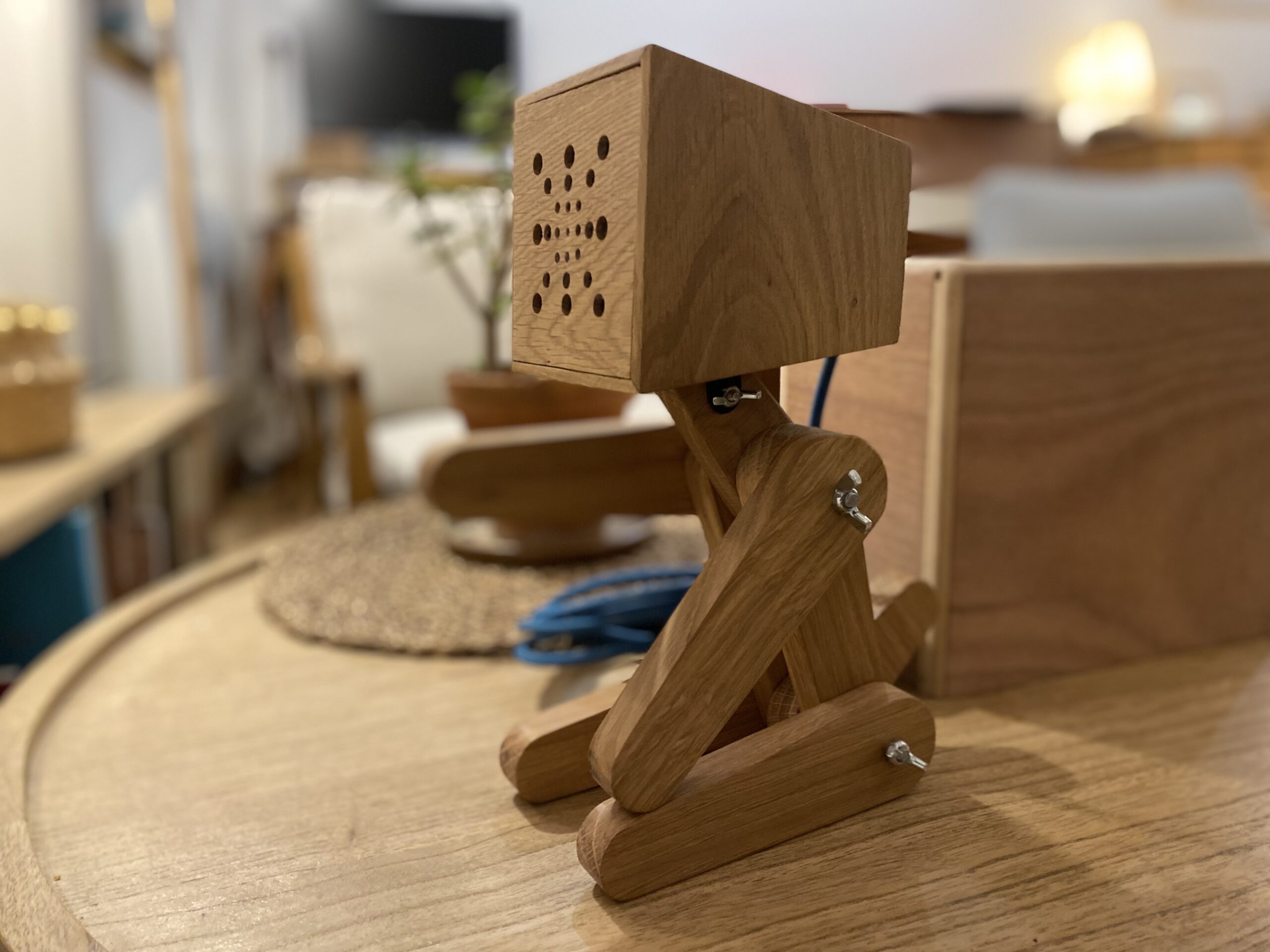 Lampe pour enfant en chene massif